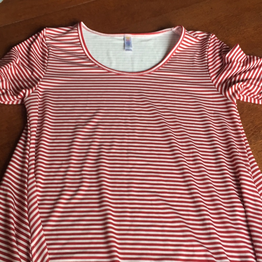Lularoe Perfect Tee